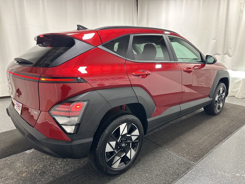 New 2025 Hyundai Kona SEL image 3