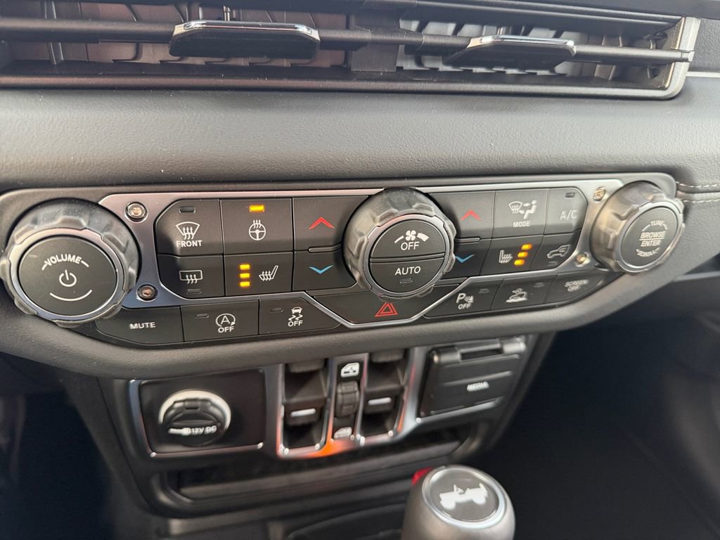 New 2026 Jeep Wrangler Sahara image 19