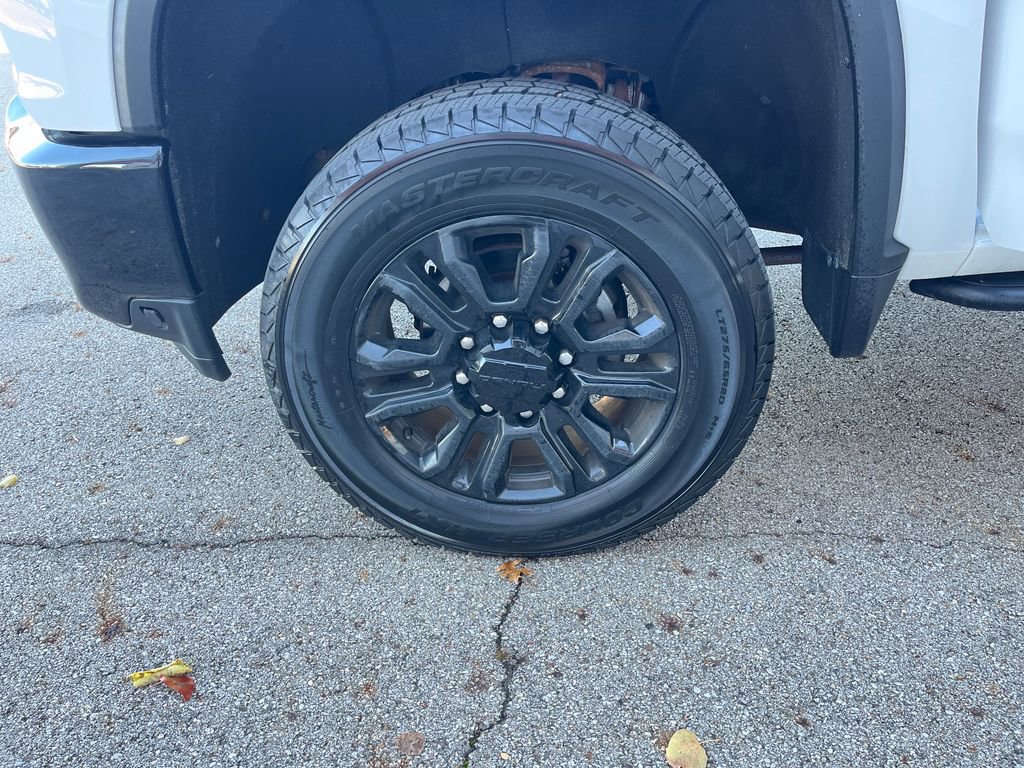 Used 2021 Chevrolet Silverado 2500 Custom w/ Custom Value Package image 27