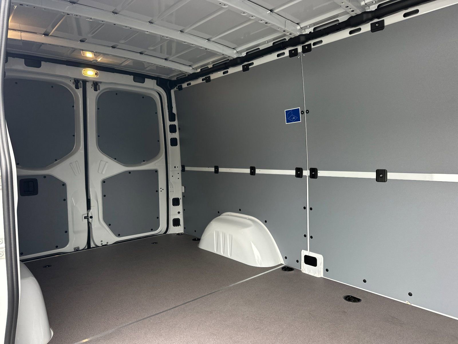 New 2026 Mercedes-Benz Sprinter 2500 image 13