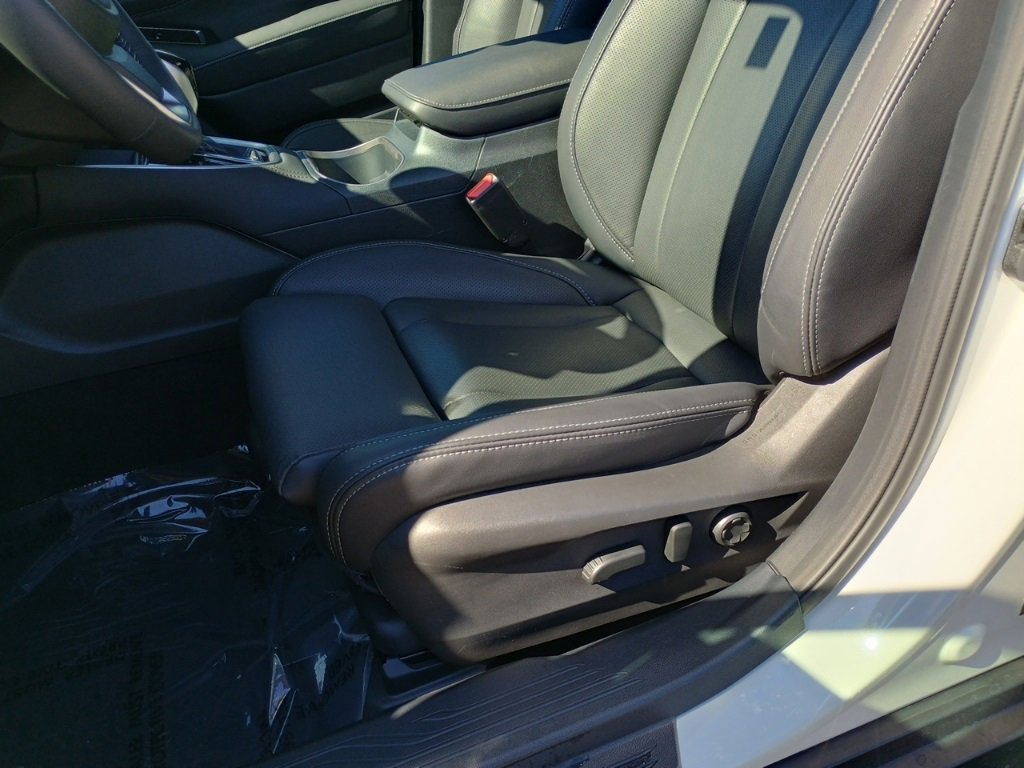 Certified 2024 Subaru Outback Touring image 13