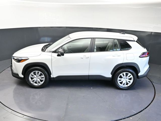 Used 2026 Toyota Corolla Cross L image 31