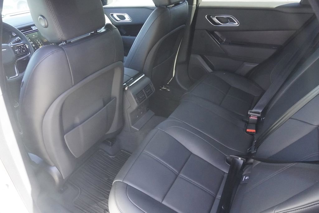 New 2026 Land Rover Range Rover Velar Dynamic SE image 29