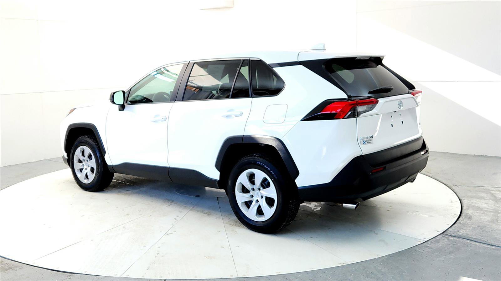 Certified 2025 Toyota RAV4 LE image 4