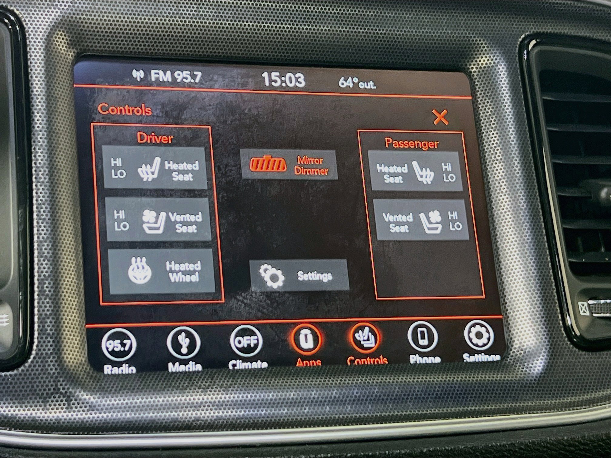 Used 2018 Dodge Challenger R/T Plus RWD image 20