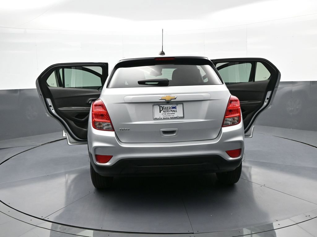 Used 2020 Chevrolet Trax LS w/ Tint and Cruise Package FWD image 44
