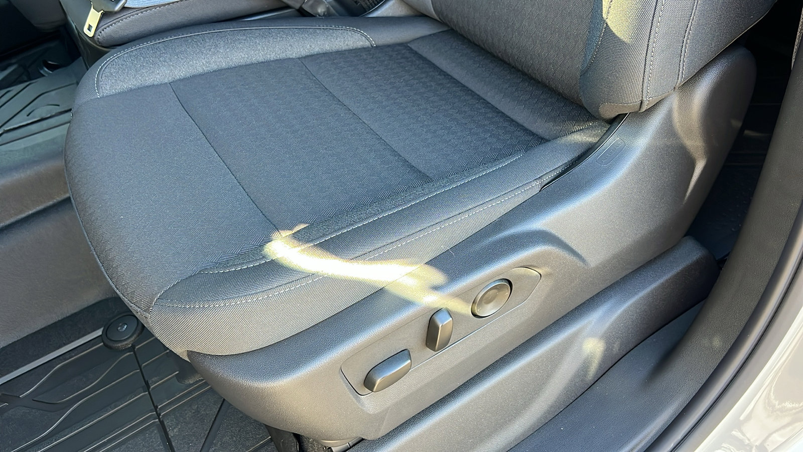 New 2026 Chevrolet Silverado 1500 Custom image 18