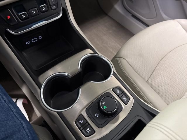 Used 2018 GMC Terrain Denali w/ Comfort Package image 22