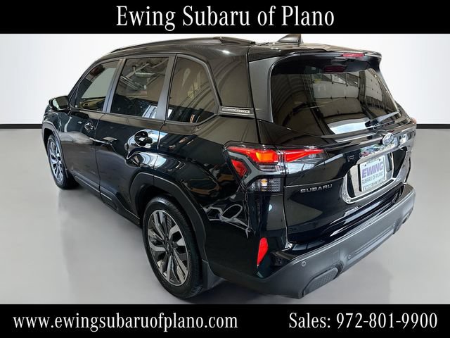 Used 2025 Subaru Forester Touring AWD/4WD image 5