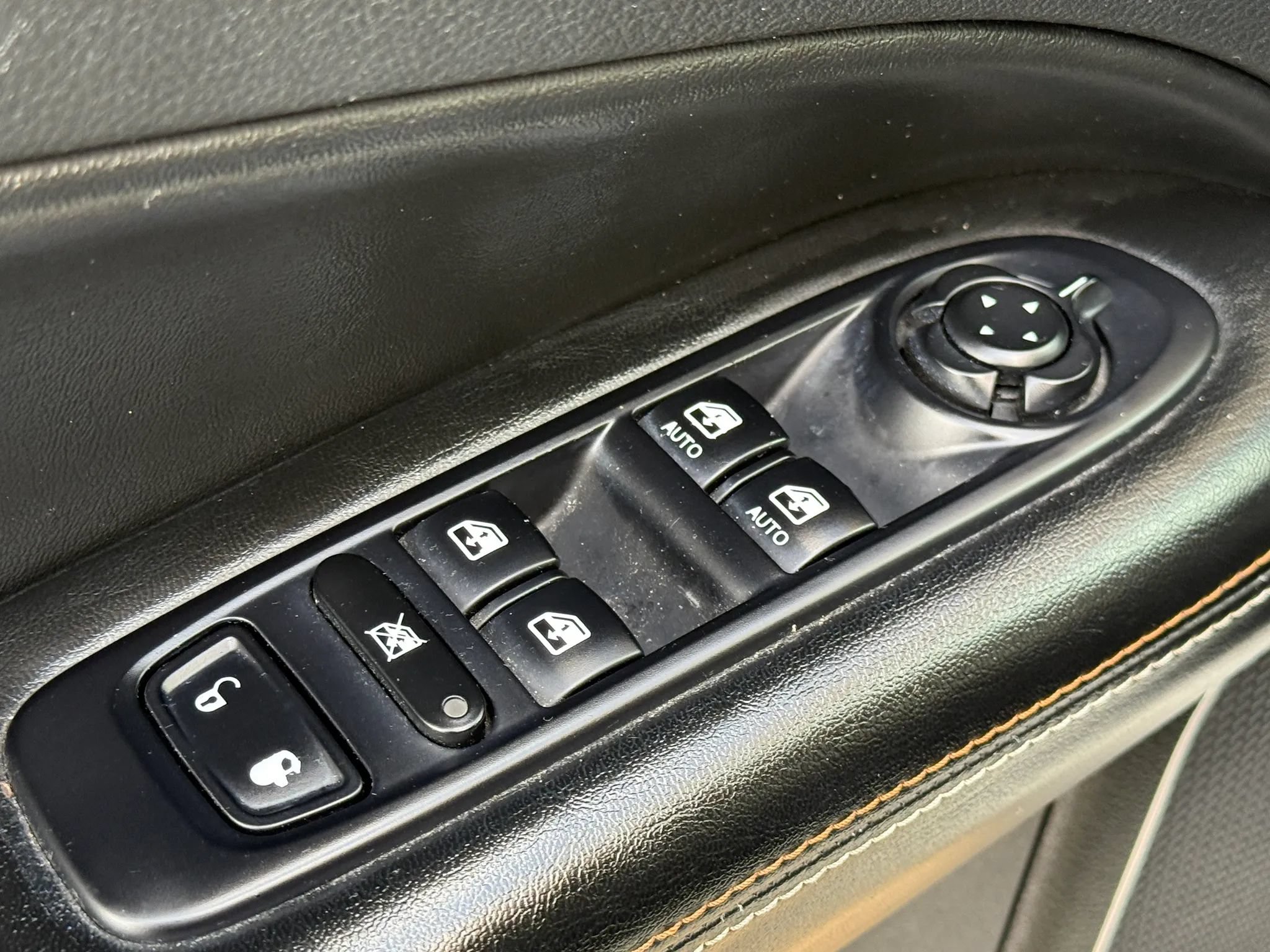 Used 2019 Jeep Compass Sport AWD/4WD image 23