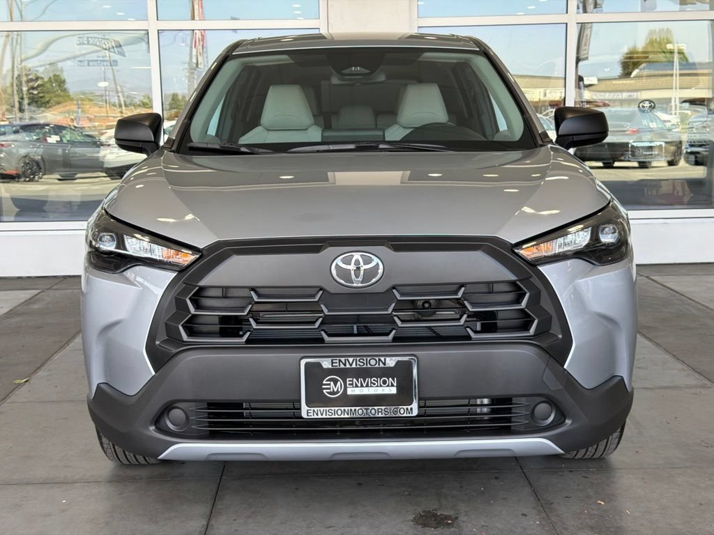 Certified 2026 Toyota Corolla Cross L FWD image 5