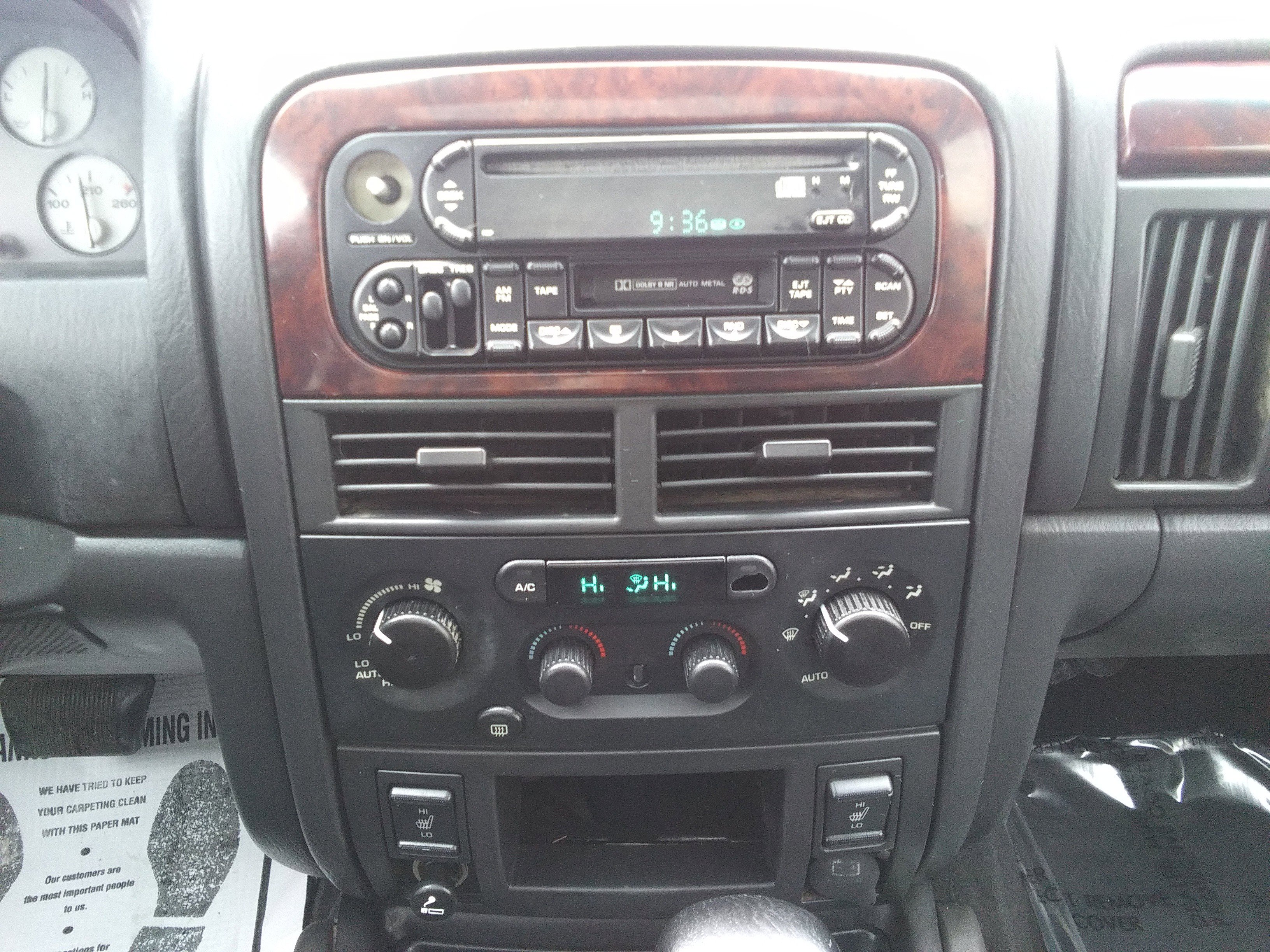 Used 2004 Jeep Grand Cherokee Limited w/ Trailer Tow Group IV image 18