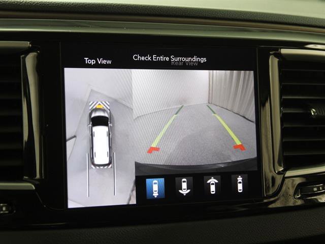 Used 2019 Chrysler Pacifica Touring-L w/ Advanced Safetytec Group image 15