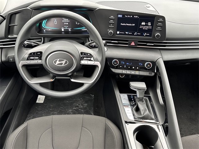 New 2026 Hyundai Elantra Blue image 22