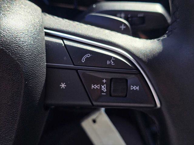 Certified 2025 Audi Q3 2.0T Premium w/ Black Optic Sport Package image 33