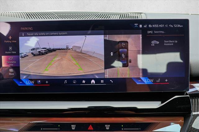 New 2027 BMW 550e xDrive AWD/4WD image 17