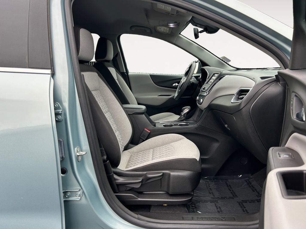 Used 2022 Chevrolet Equinox LT FWD image 24
