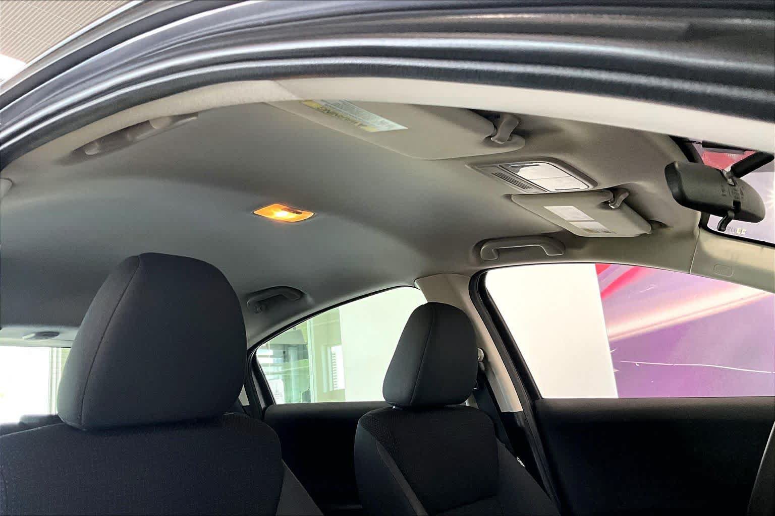 Used 2021 Honda HR-V LX image 27