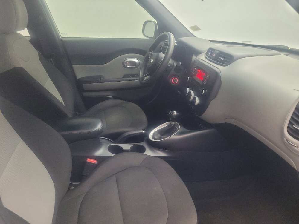 Used 2016 Kia Soul image 21