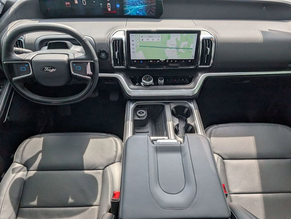 New 2025 Ford Expedition Platinum w/ Stealth Performance Package image 42