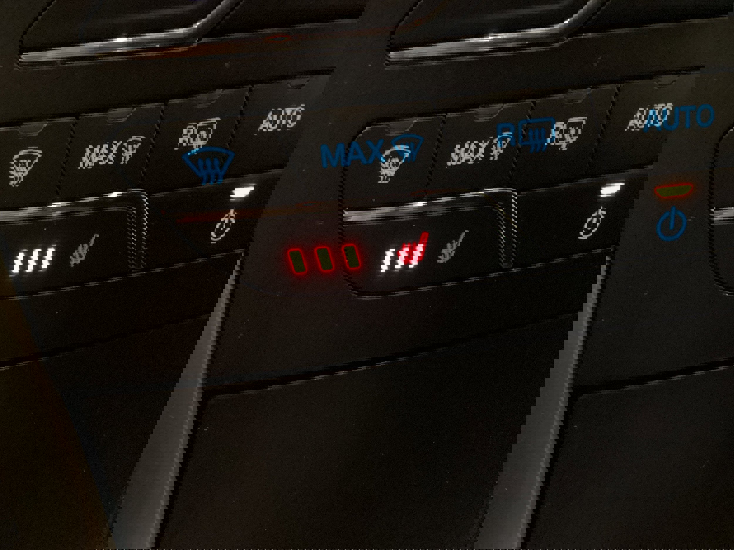 Used 2020 Ford Edge SEL w/ Convenience Package image 30