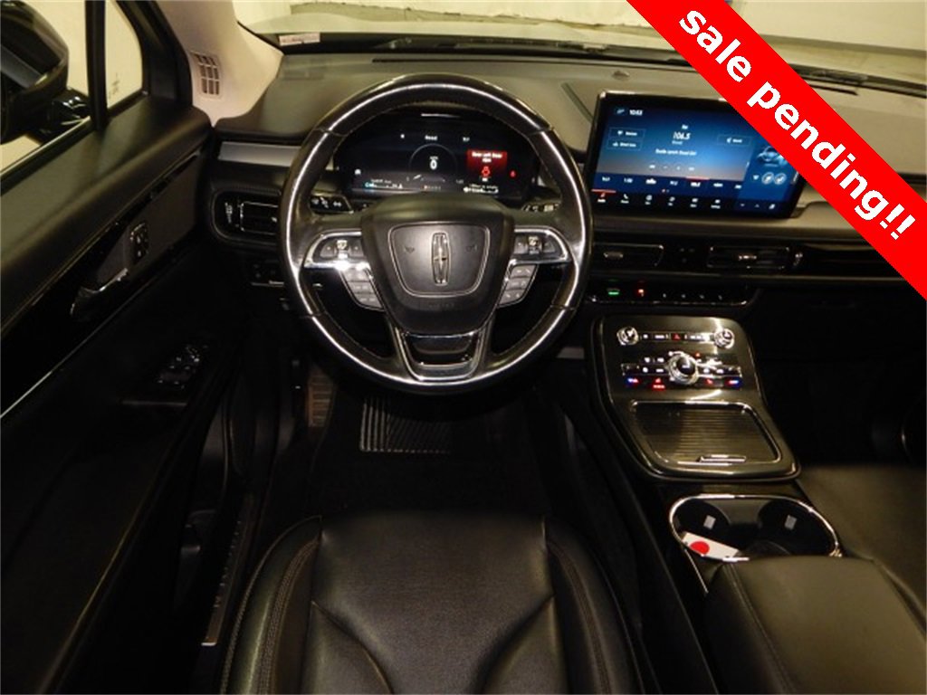 Used 2023 Lincoln Nautilus AWD w/ Premium Package image 10