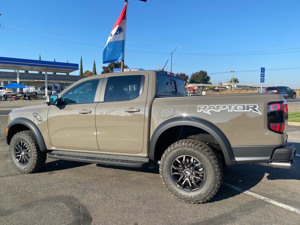 New 2025 Ford Ranger Raptor image 4
