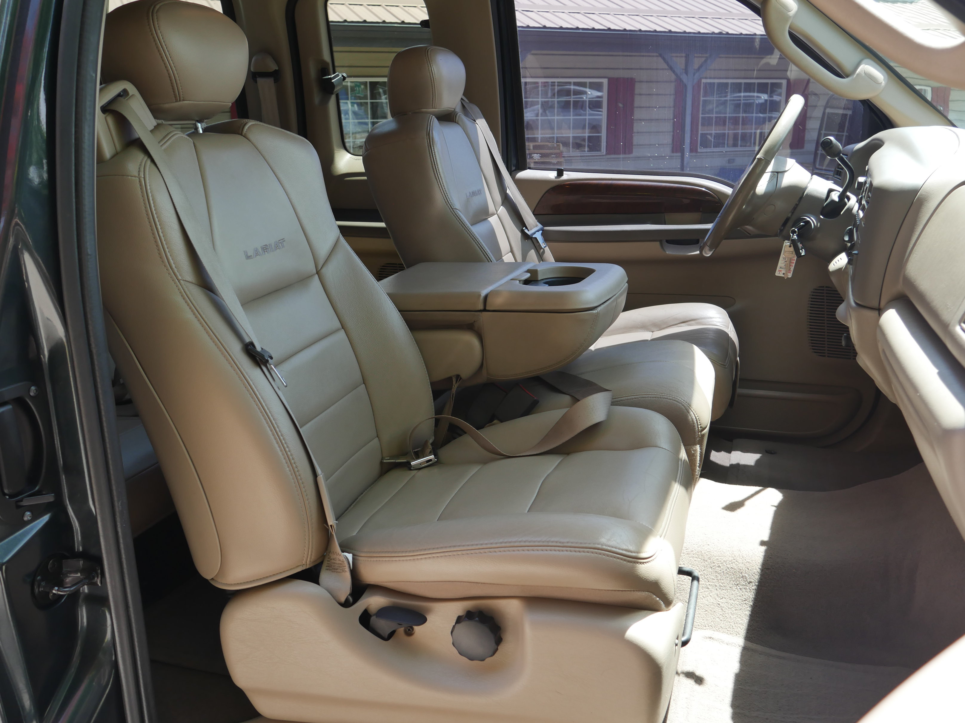 Used 2004 Ford F250 Lariat AWD/4WD image 30