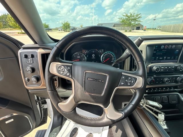Used 2018 GMC Sierra 1500 Denali w/ Denali Ultimate Package AWD/4WD image 3