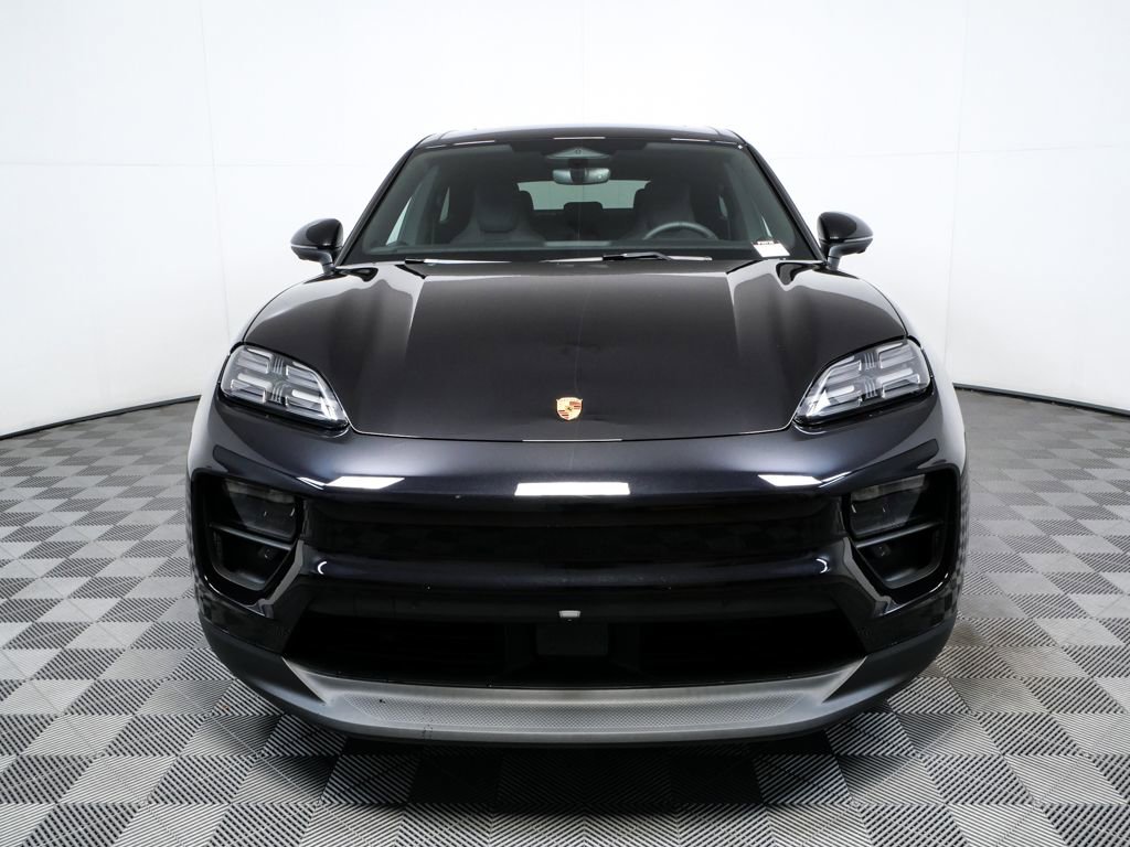 New 2026 Porsche Macan Electric image 22