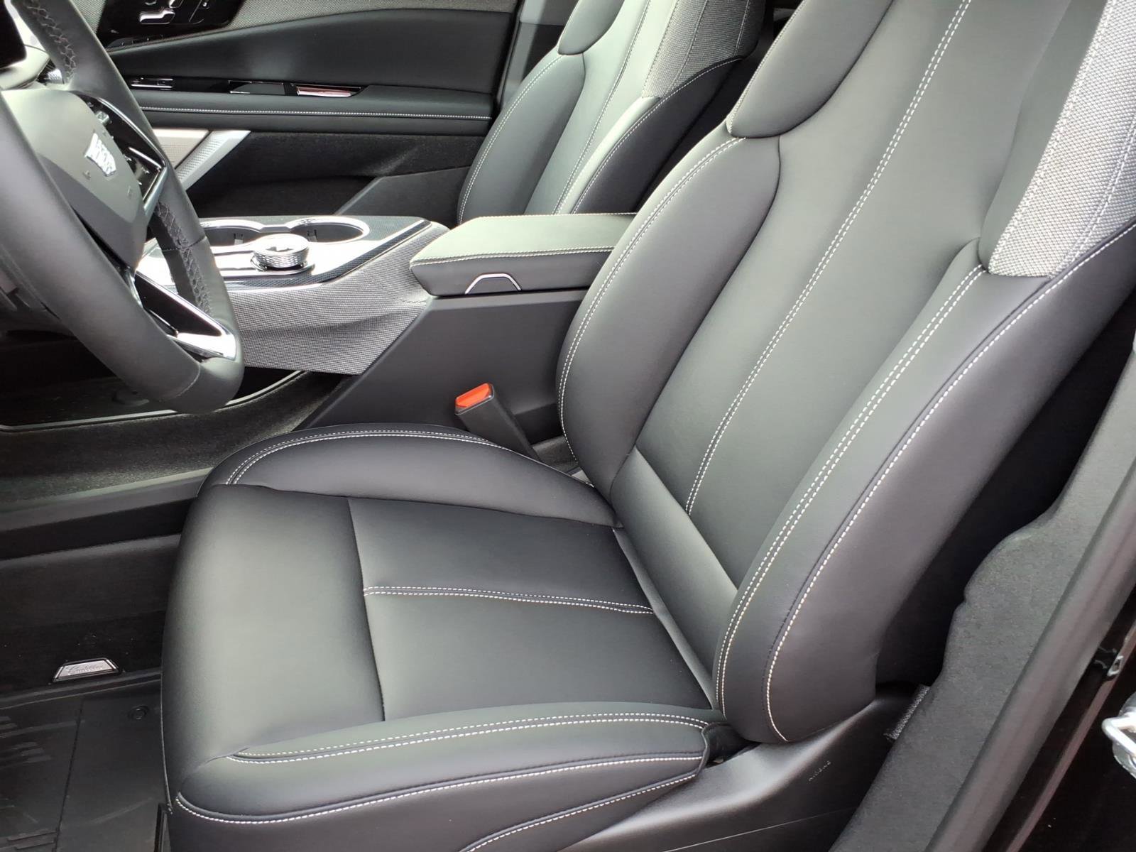 New 2026 Cadillac Optiq Sport 1 image 13