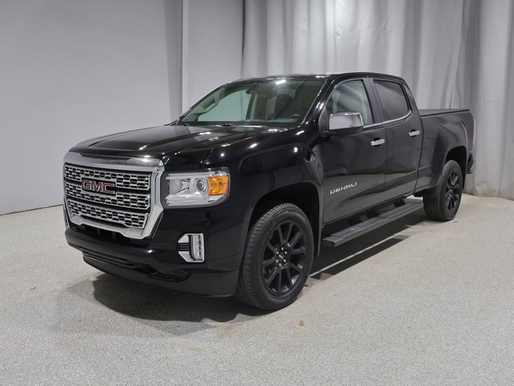 Used 2022 GMC Canyon Denali w/ Denali Black Edition Package AWD/4WD image 7
