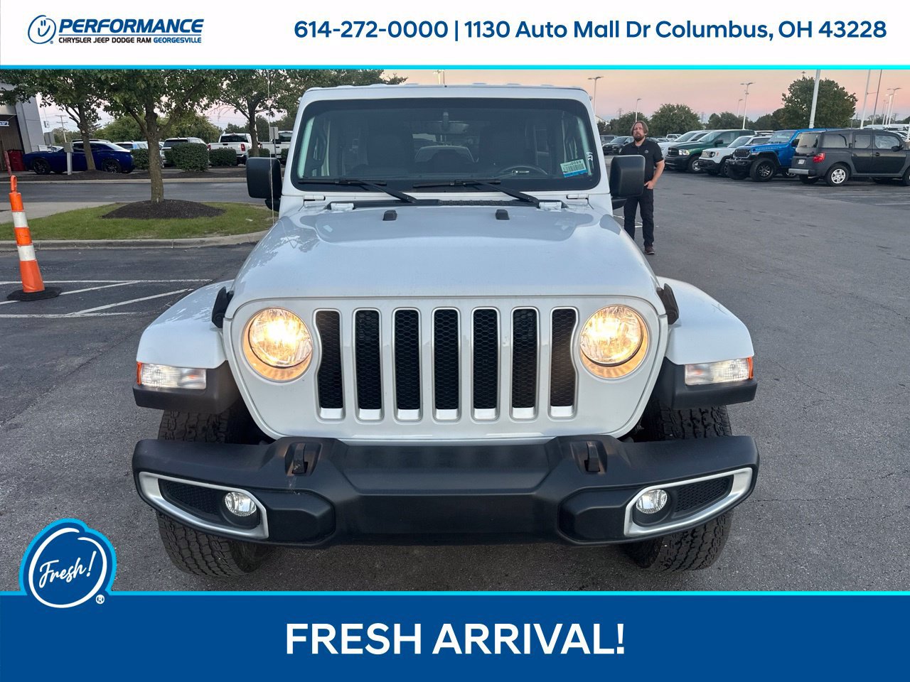 Used 2022 Jeep Wrangler Unlimited Sahara w/ Cold Weather Group AWD/4WD image 9