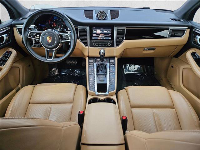 Used 2018 Porsche Macan Sport Edition image 18