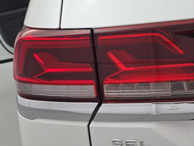 Certified 2024 Volkswagen Atlas SEL AWD/4WD image 36