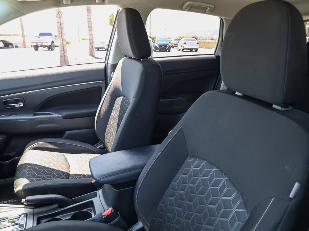 Used 2024 Mitsubishi Outlander Sport ES AWD/4WD image 15