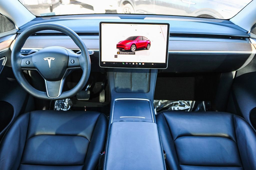 Used 2024 Tesla Model Y Long Range image 14