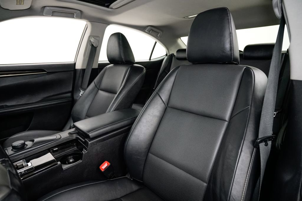Used 2015 Lexus ES 350 image 9