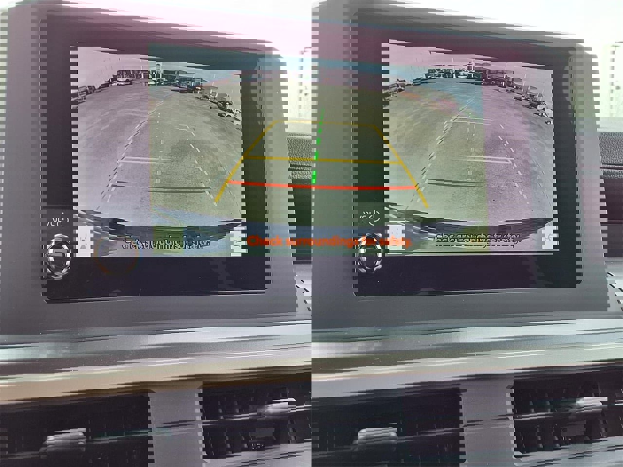 Certified 2025 Toyota Tacoma SR5 image 18