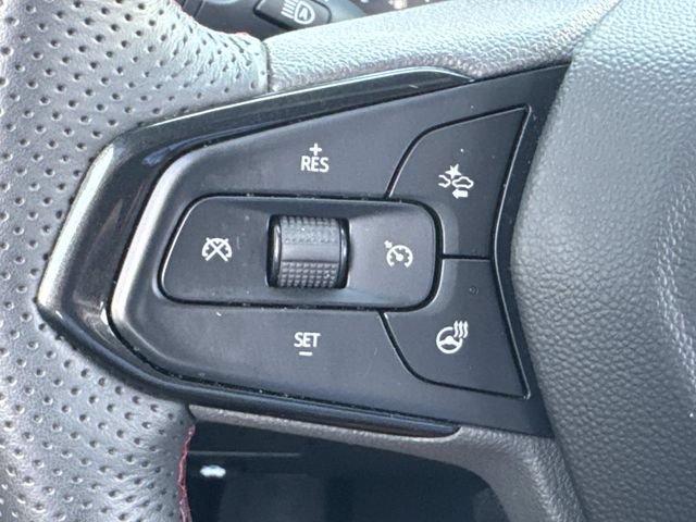 Used 2023 Chevrolet TrailBlazer RS w/ Sun and Liftgate Package FWD image 28