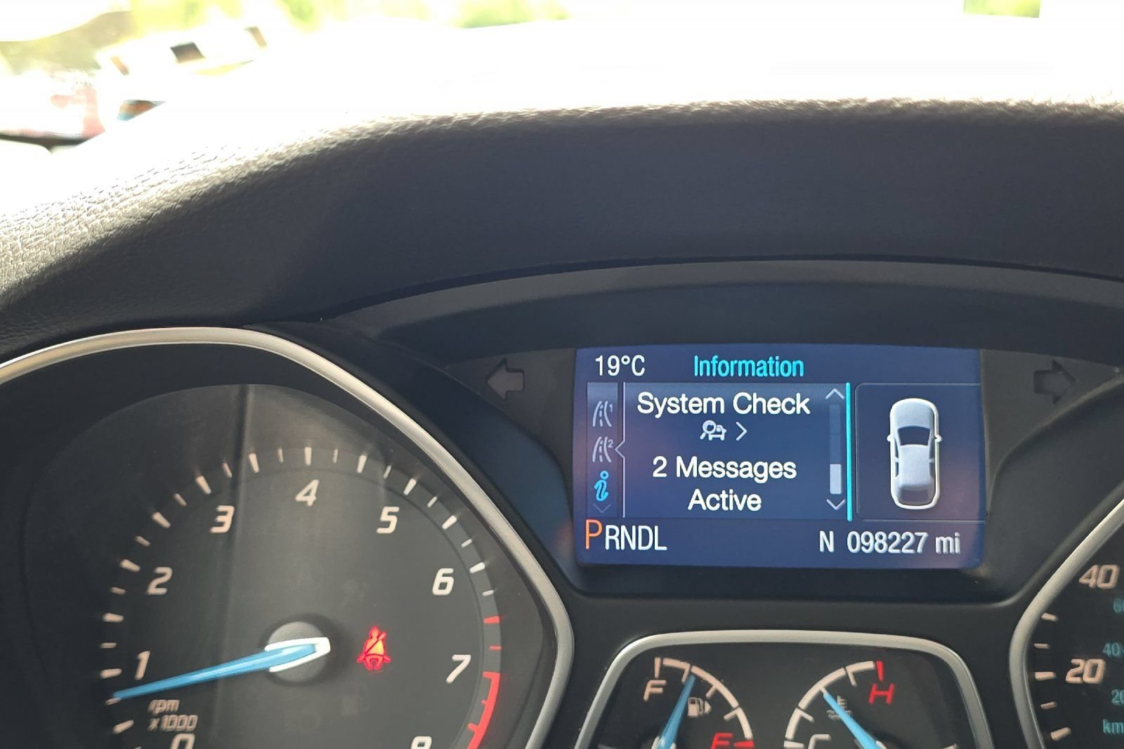 Used 2014 Ford Focus SE FWD image 21