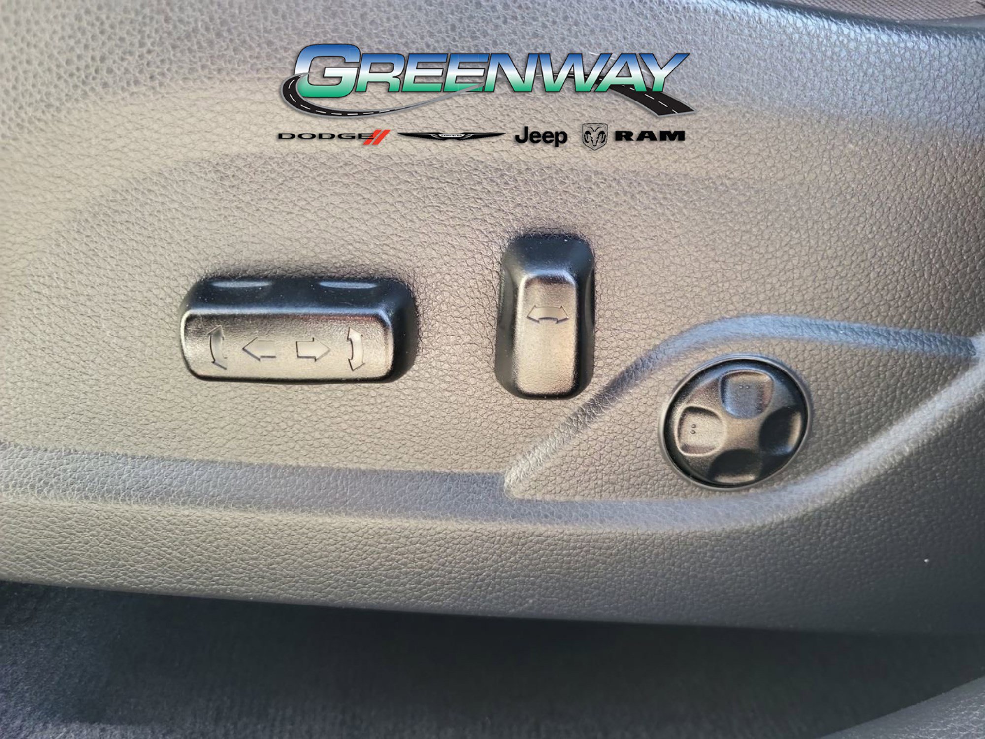 Used 2017 Hyundai Santa Fe Sport image 18