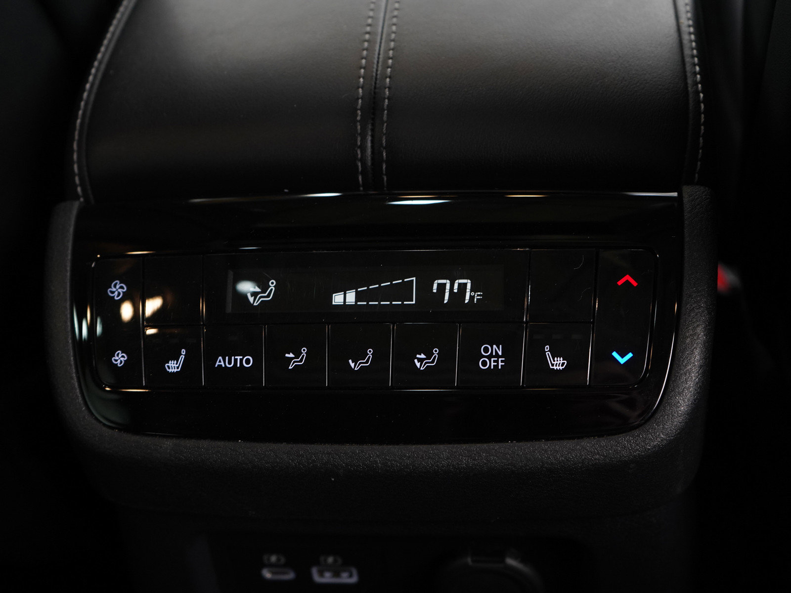 Used 2024 INFINITI QX60 Luxe AWD/4WD image 17