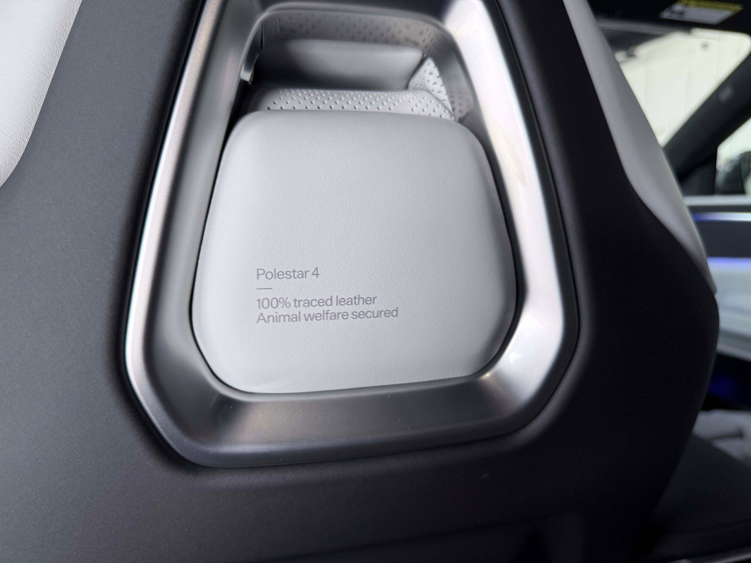 New 2026 Polestar Polestar 4 w/ Performance Pack AWD/4WD image 17