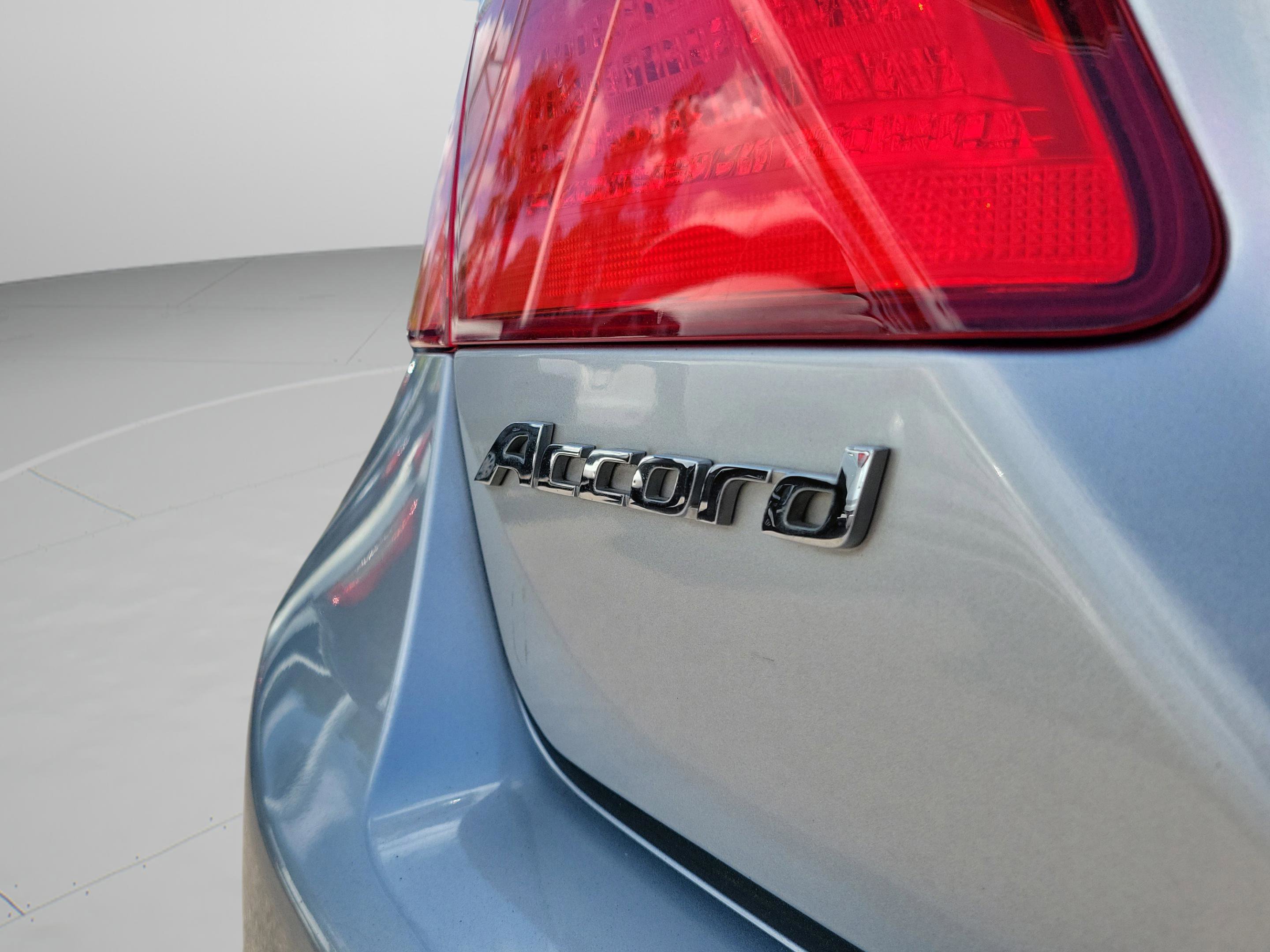 Used 2014 Honda Accord LX image 9