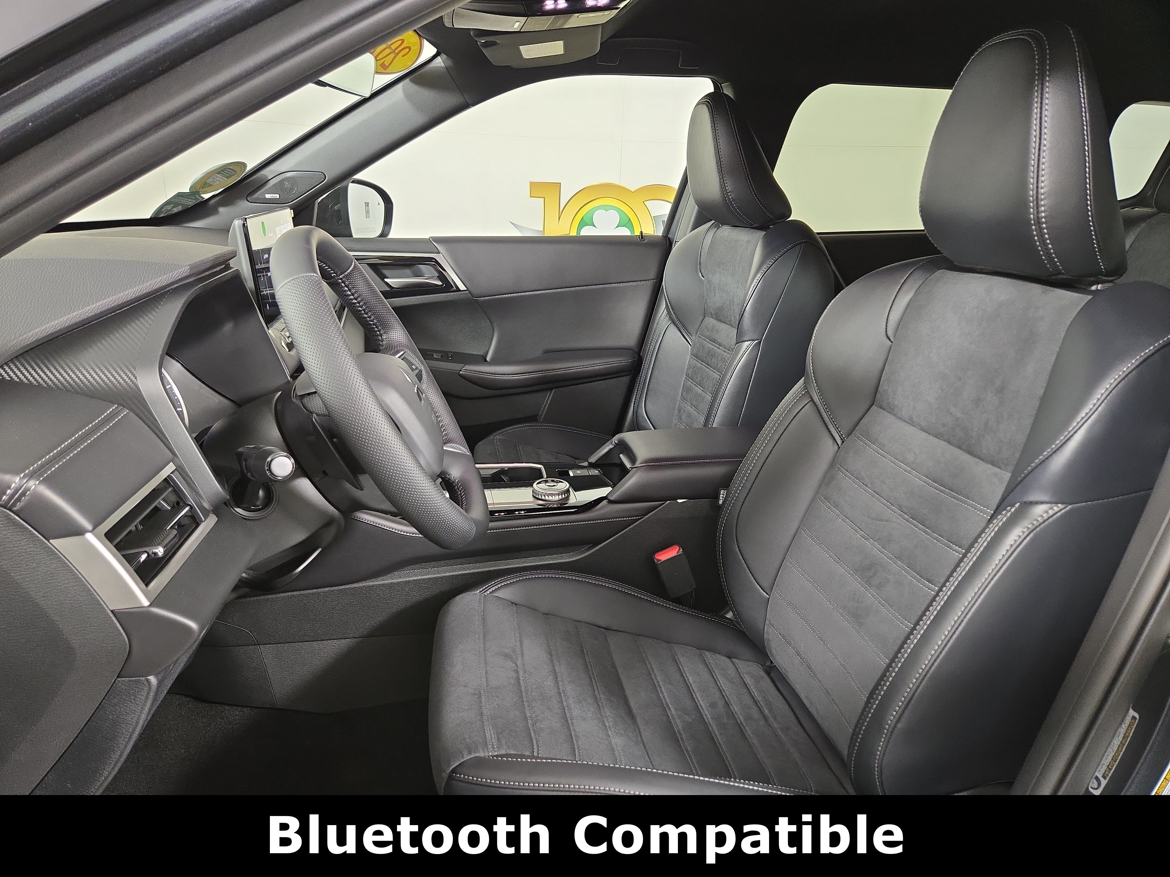 New 2026 Mitsubishi Outlander LE AWD/4WD image 10