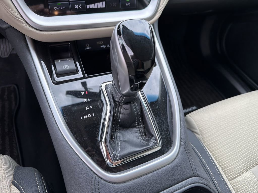 Used 2020 Subaru Outback Premium AWD/4WD image 26