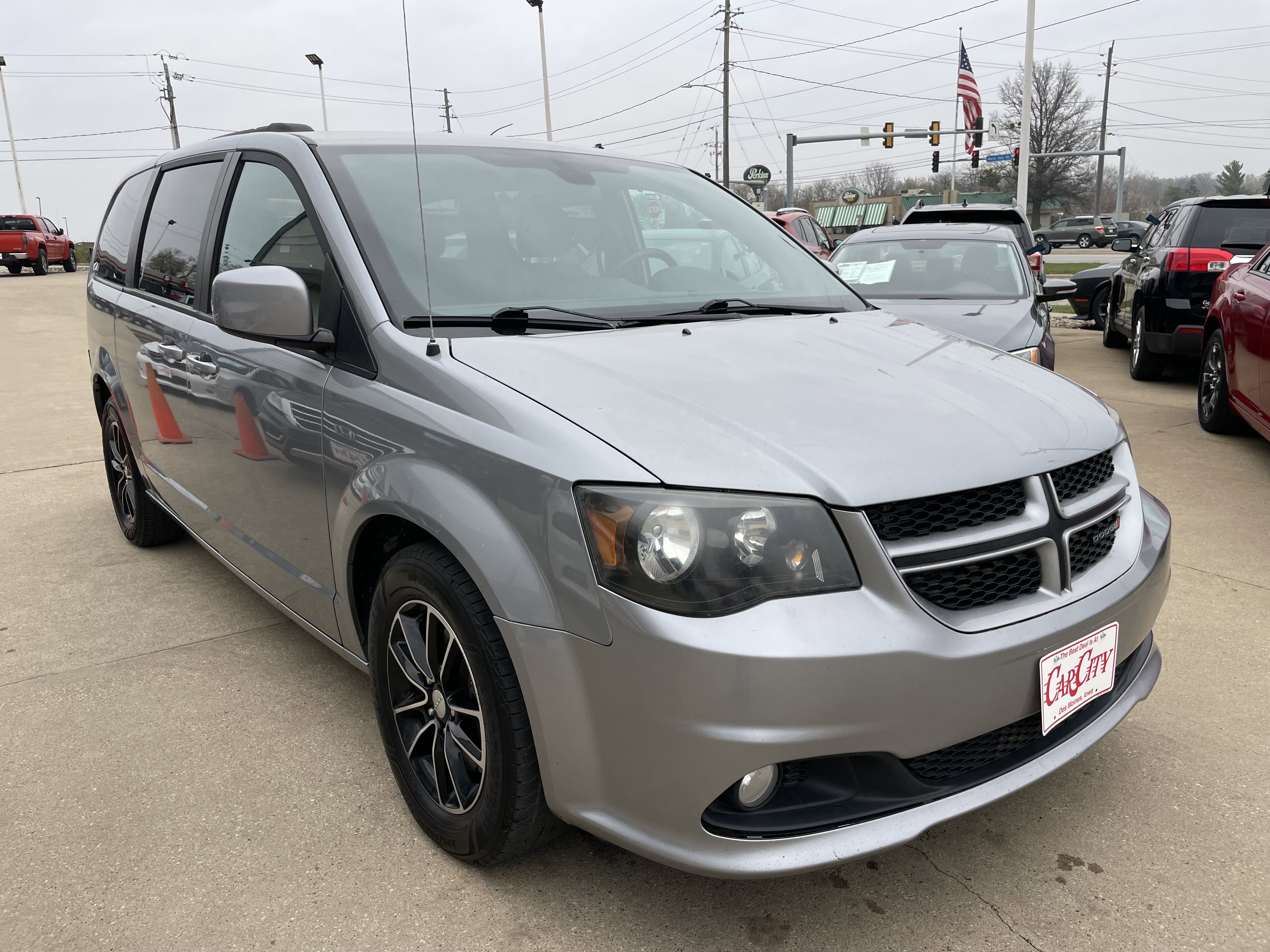 Used 2019 Dodge Grand Caravan GT image 6