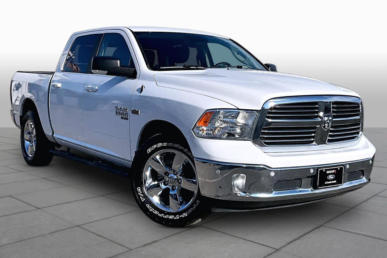 Used 2019 RAM 1500 Lone Star RWD image 3