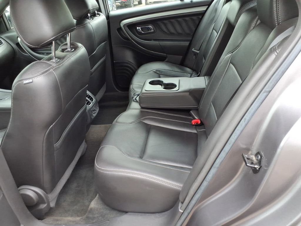 Used 2013 Ford Taurus SEL FWD image 11